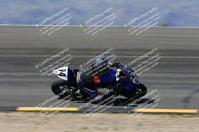 media/Apr-05-2024-Apex Assassins-CVMA Friday Practice (Fri) [[ee2ef04f2b]]/3-Racer 2/Session 3 (Bowl Speed Pans)/